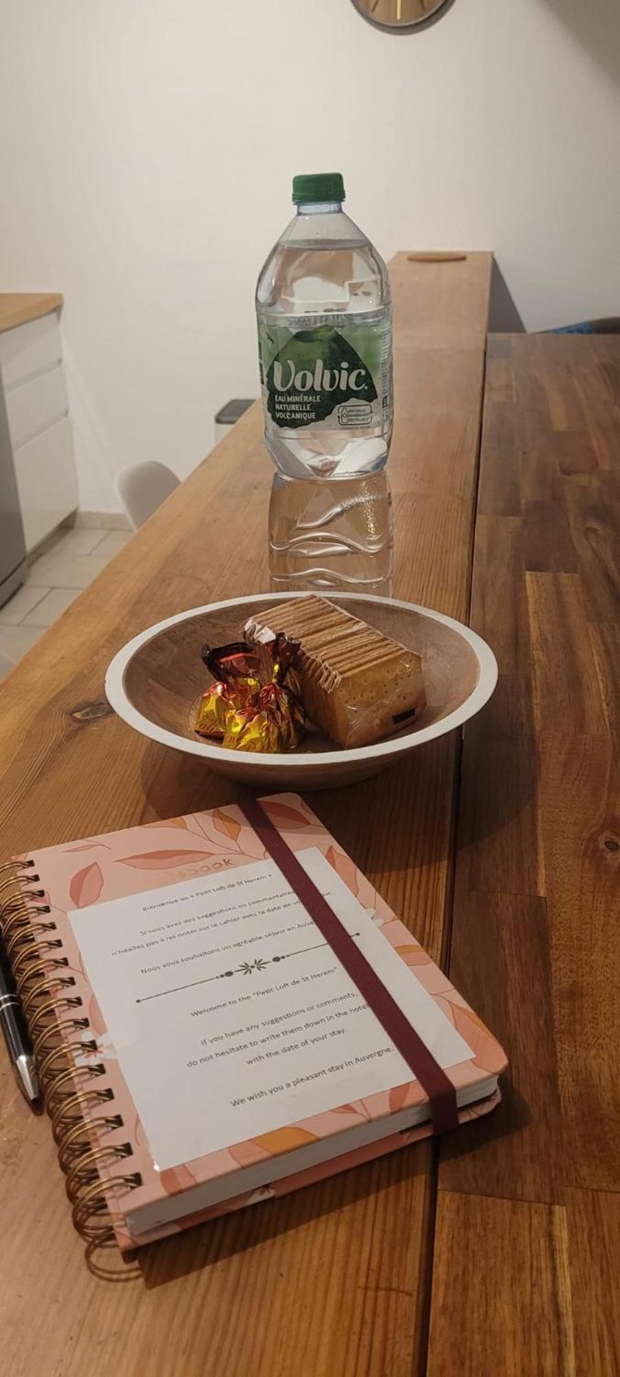 Le Petit Loft De Saint Herem *